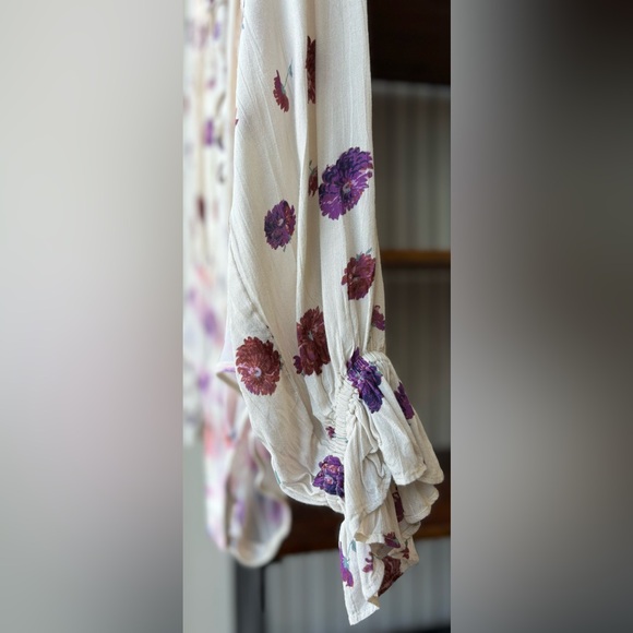 Intimately Free People “Poppy” Print long sleeve ruffle body suit in cream 🌸 - Picture 7 of 12